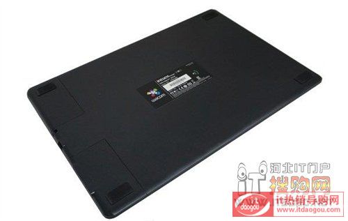 WACOM ӰPTH-650u(png)y(c)WACOM ӰPTH-650B