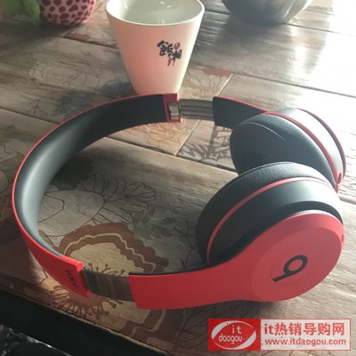 Beats_Solo3_Wireless_Electric_Red^ʽC(j)-؄eCZtʹu(png)r(ji)