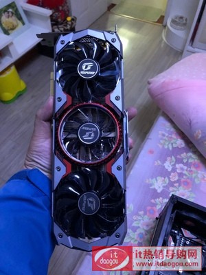 ʹþAMD_R7_2700/RTX2080TI_RGB늸ˮCD`uruy